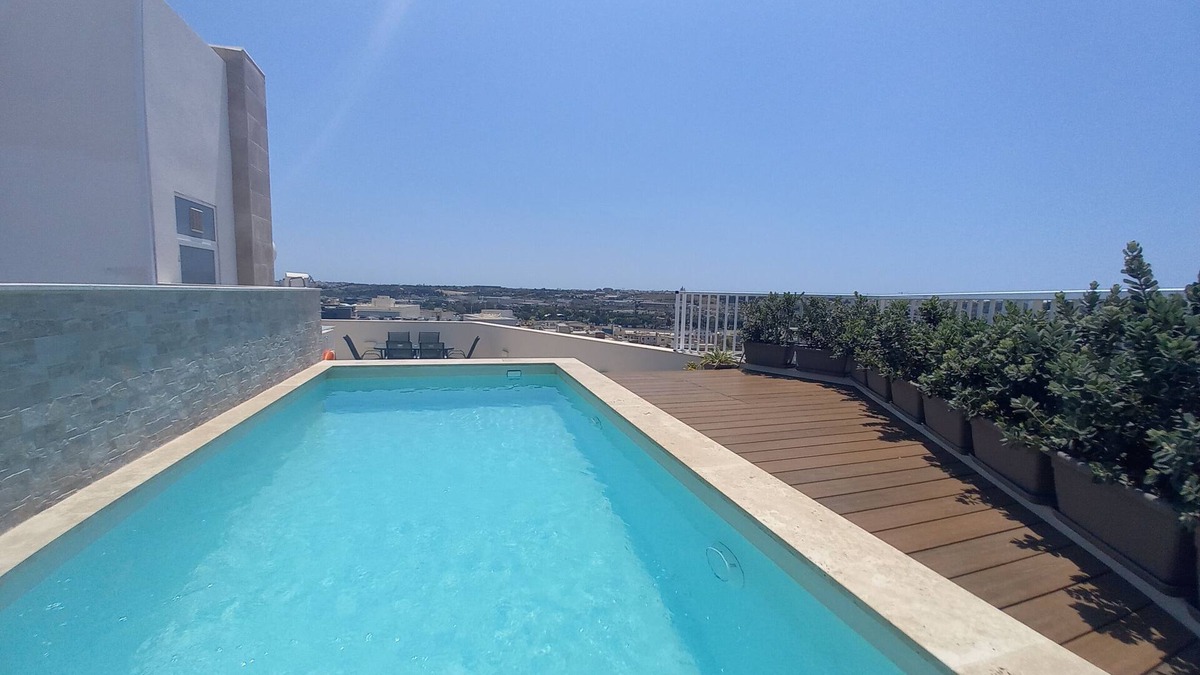 Hamrun Apartment | Luxury Penthouse with Private Pool