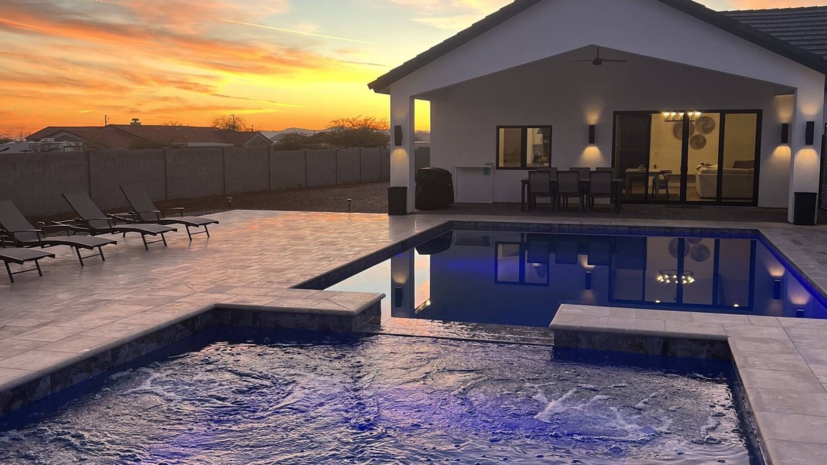 Desert View House | Luxury Phoenix Getaway - Spa, Pool + Near Hiking