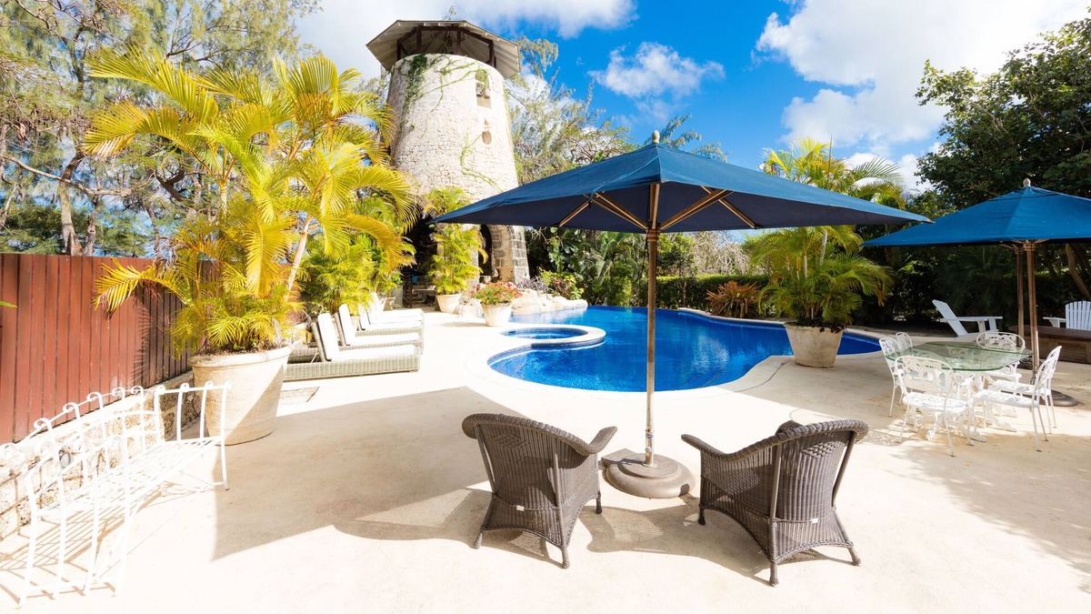 West Coast House | Luxury Plantation House