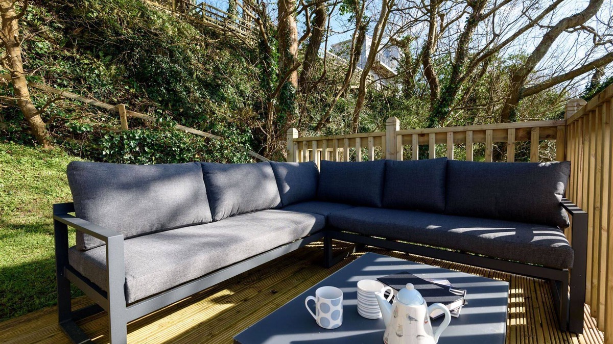 Looe House | Luxury property for four with fabulous views