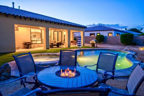 Rancho Santana House | Luxury Resort Style Living w Pool & Jacuzzi