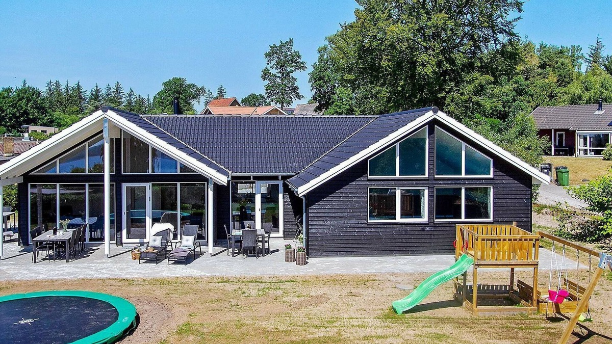 Hvidbjerg Strand House | Luxury Retreat by Hvidbjerg Beach - By Traum Ferienwohnungen