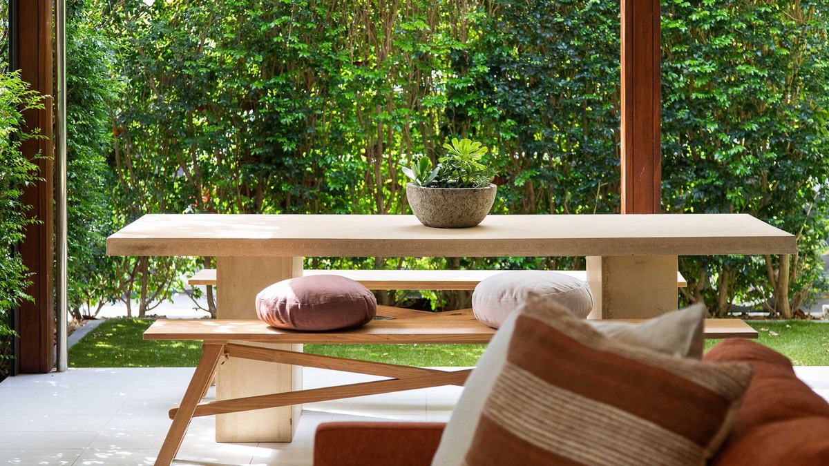 Norwood House | Luxury retreat near great eateries and walking distance to the city's festivals
