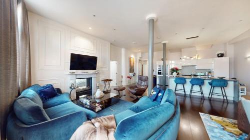 South Richmond Apartment | Luxury Richmond flat next to Richmond Park