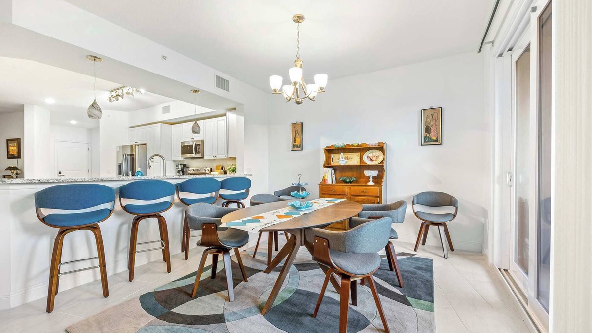 Merritt Island Apartment | Luxury River Front Secluded Condo w Resort Amenities
