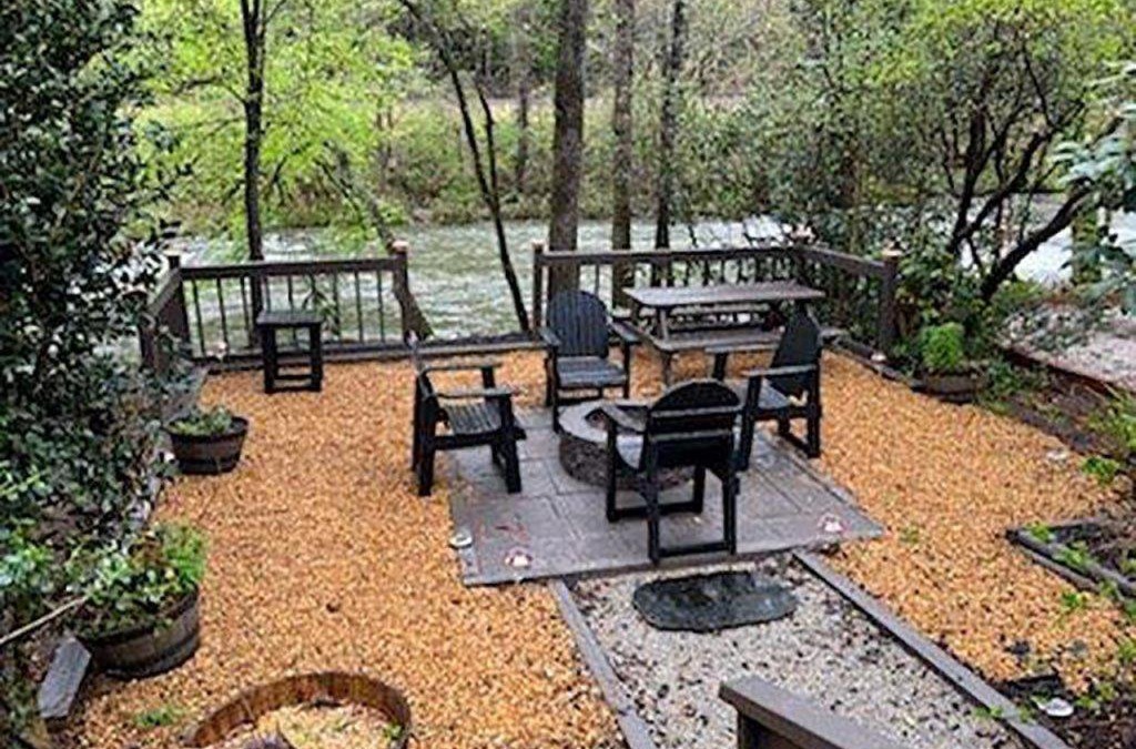 East Ellijay Apartment | Luxury Riverfront Getaway with Fire Pit and Private Deck