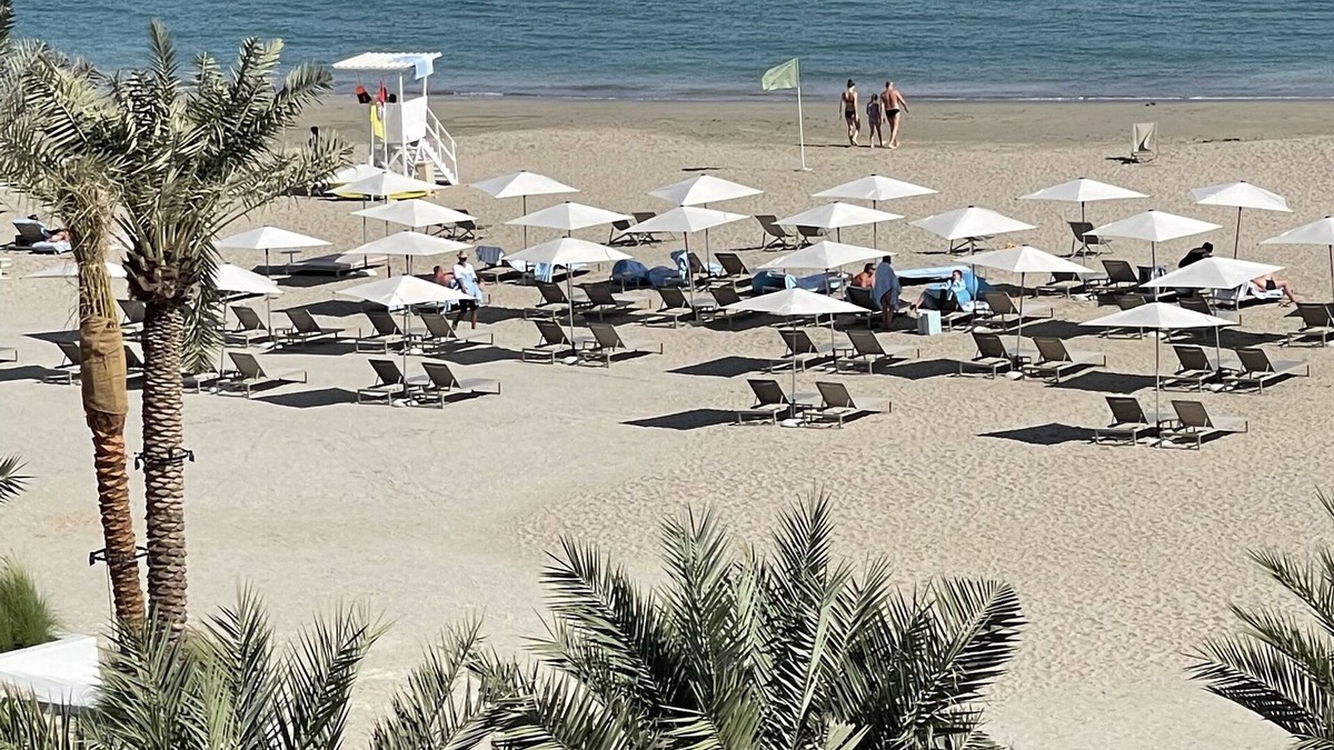 Al Kubus Apartment | Luxury sea view Address Hotel Apartment Fujeirah ,UAE
