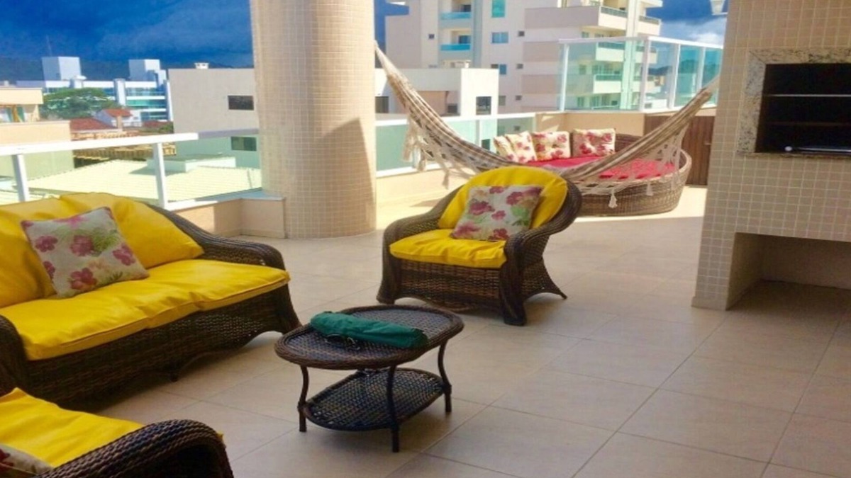 Bombas Apartment | Luxury Sea View Penthouse