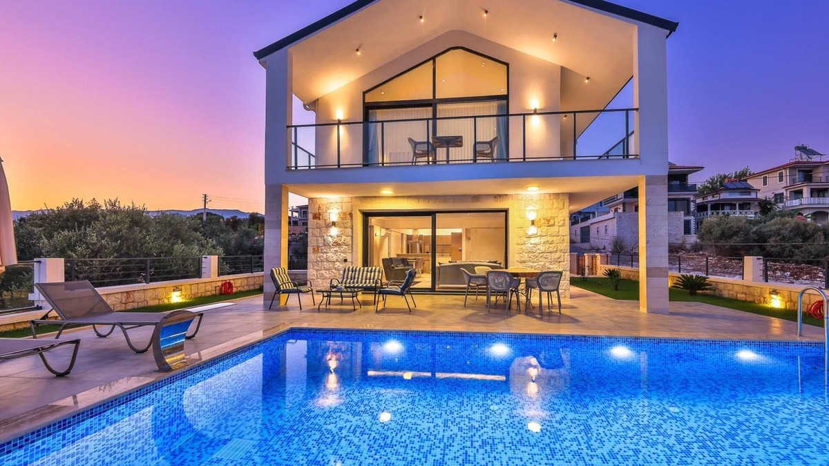 Demre Villa | Luxury Sea View Villa w Pool By The Sea in Antalya