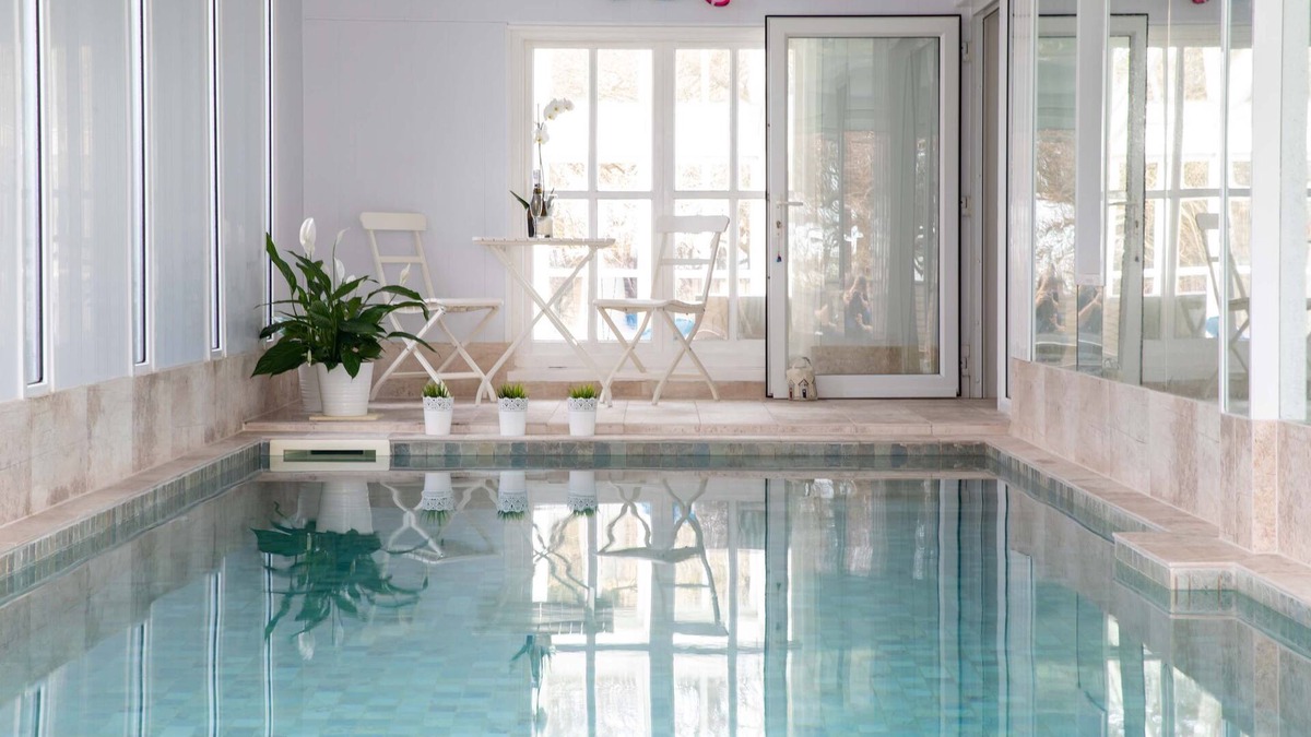 Wittering House | Luxury Seafront Family Home - Indoor Pool