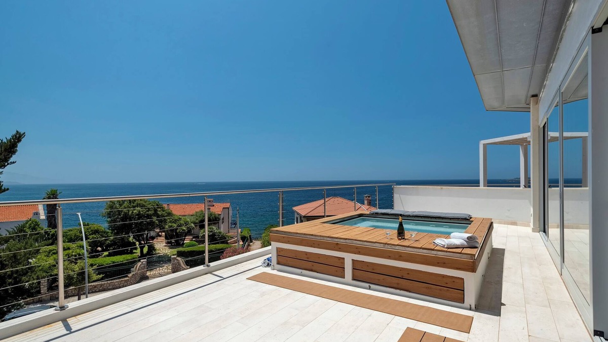 Fertilia Villa | Luxury Seafront Villa with Rooftop Pool & Stunning Sea Views