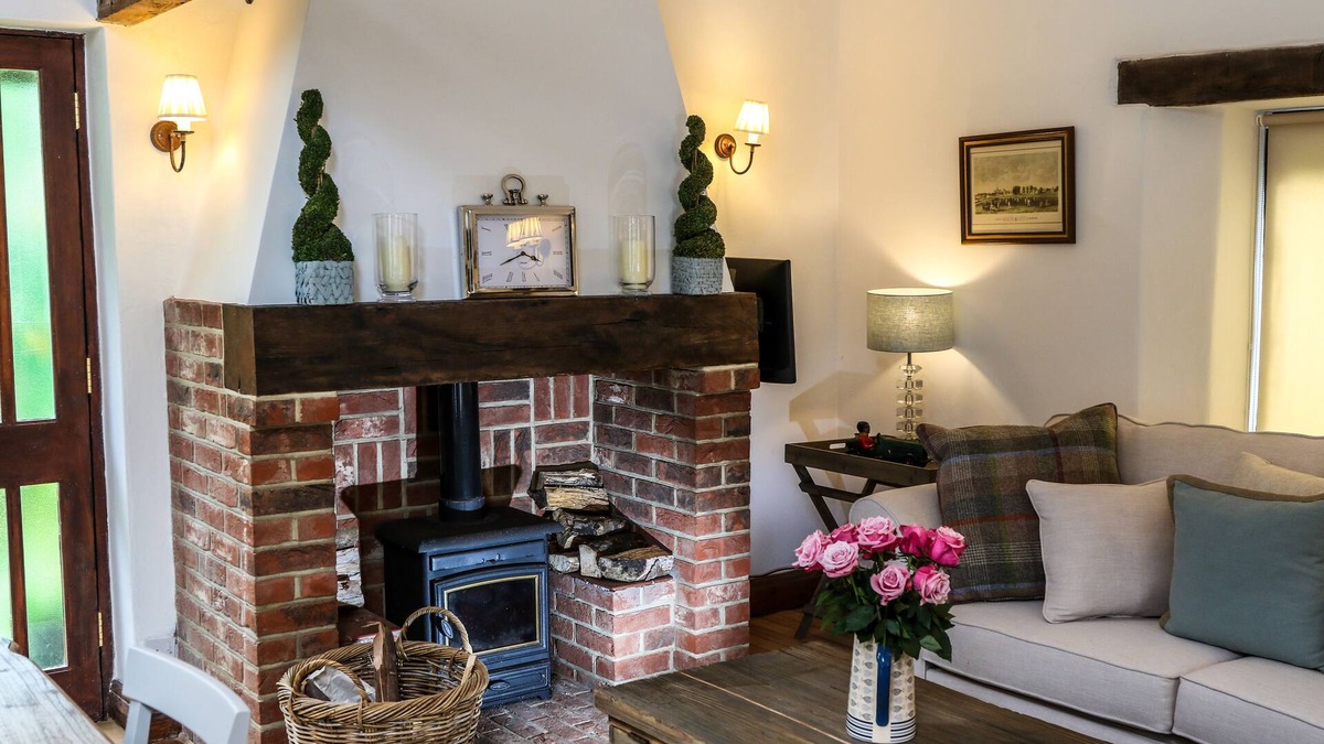 Fontwell House | Luxury self catering Barn Nr Goodwood.