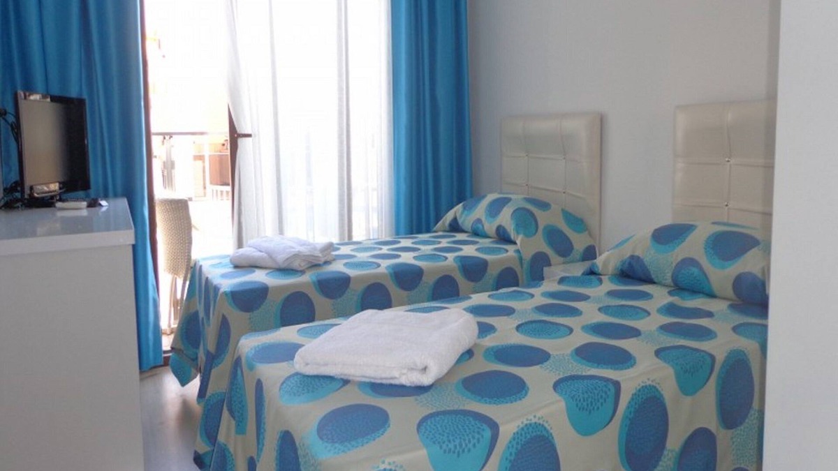 Turgutreis Apartment | Luxury self catering 2 bedroom holiday apartment for rent in Turgutreis, Bodrum