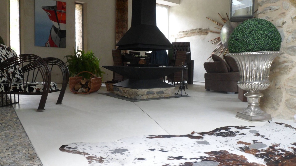 Savoillan House | LUXURY SHEEPFOLD AT THE FOOT OF VENTOUX WITH REFINED AND ORIGINAL DECORATION