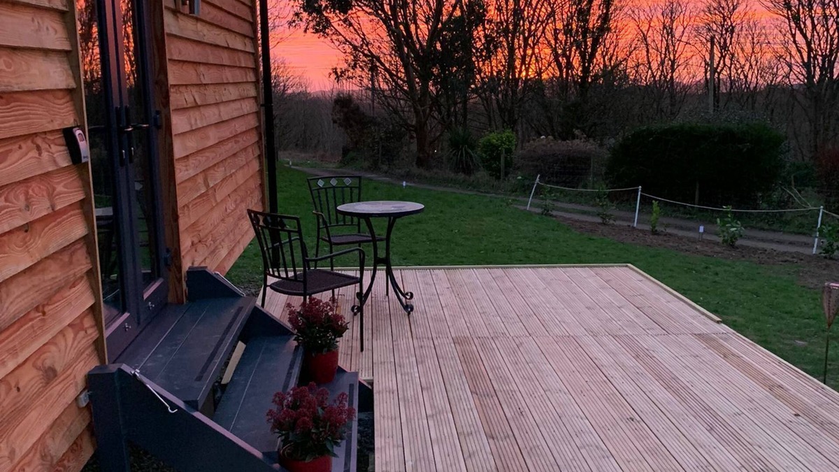 St Davids Apartment | Luxury Shepherds Hut in the Heart of St Davids.