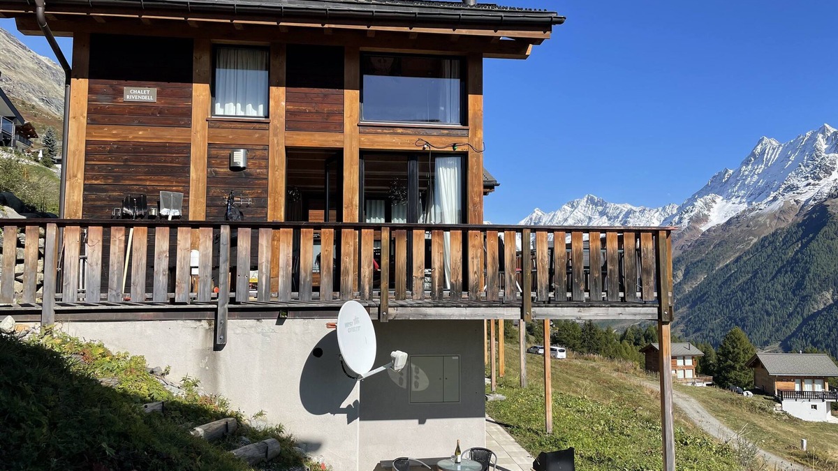 Wiler Ski Chalet | Luxury South facing Modern Chalet Our clients have said a “true hidden gem”