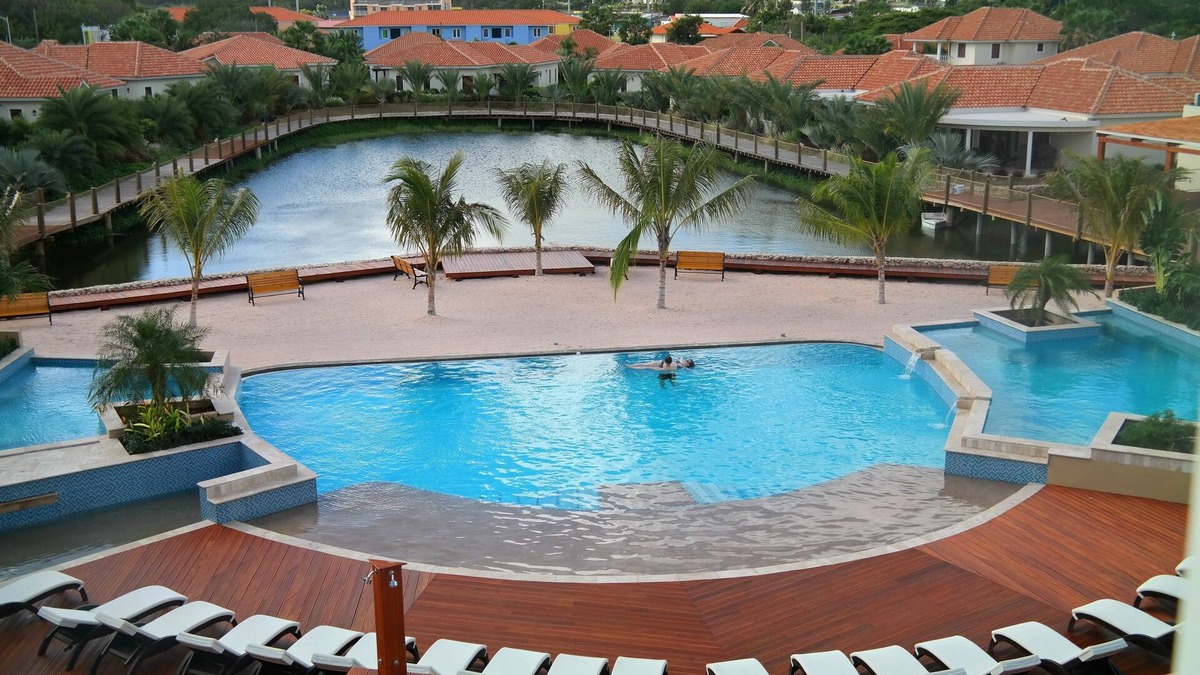 Salina Apartment | Luxury - Spacious - 3 Bedroom Apartment