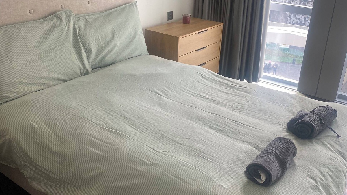Peninsula Apartment | Luxury stay near O2 and Canary Wharf