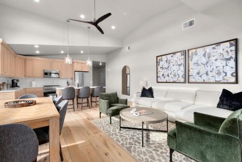 Park City Apartment | Luxury Stays Club 301, Lovely 3br condo, New Deer Valley 1 min, Park City 10 min