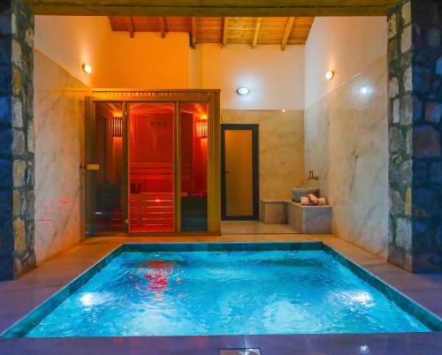 Mentese Villa | Luxury Stone House With Turkish Hamam, Sauna, İndoor and Outdoor Pool in Fethiye
