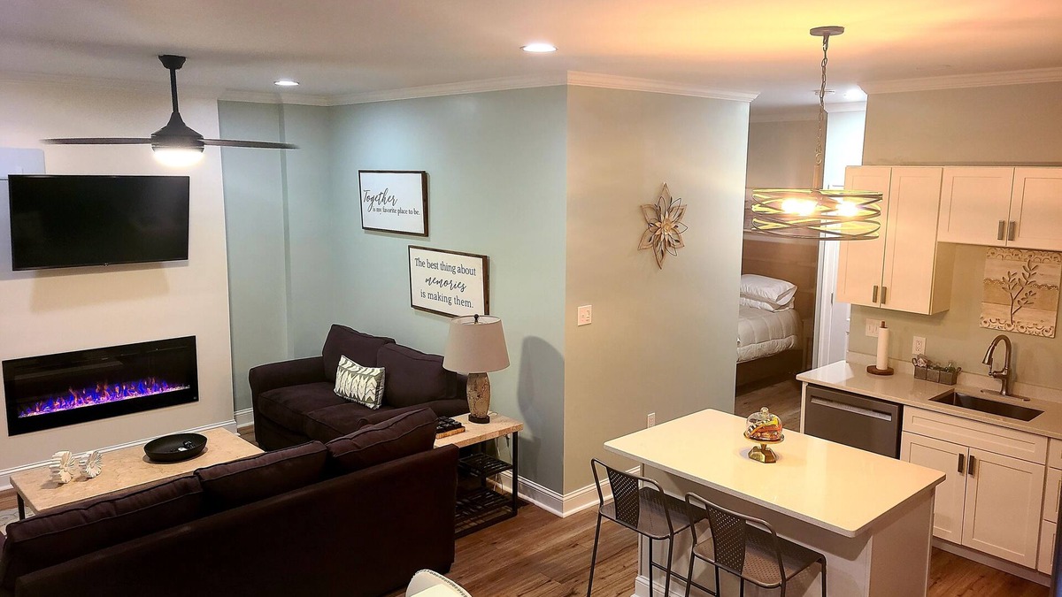 Cohoes Apartment | Luxury Studio Apt, walk to restaurants and bars