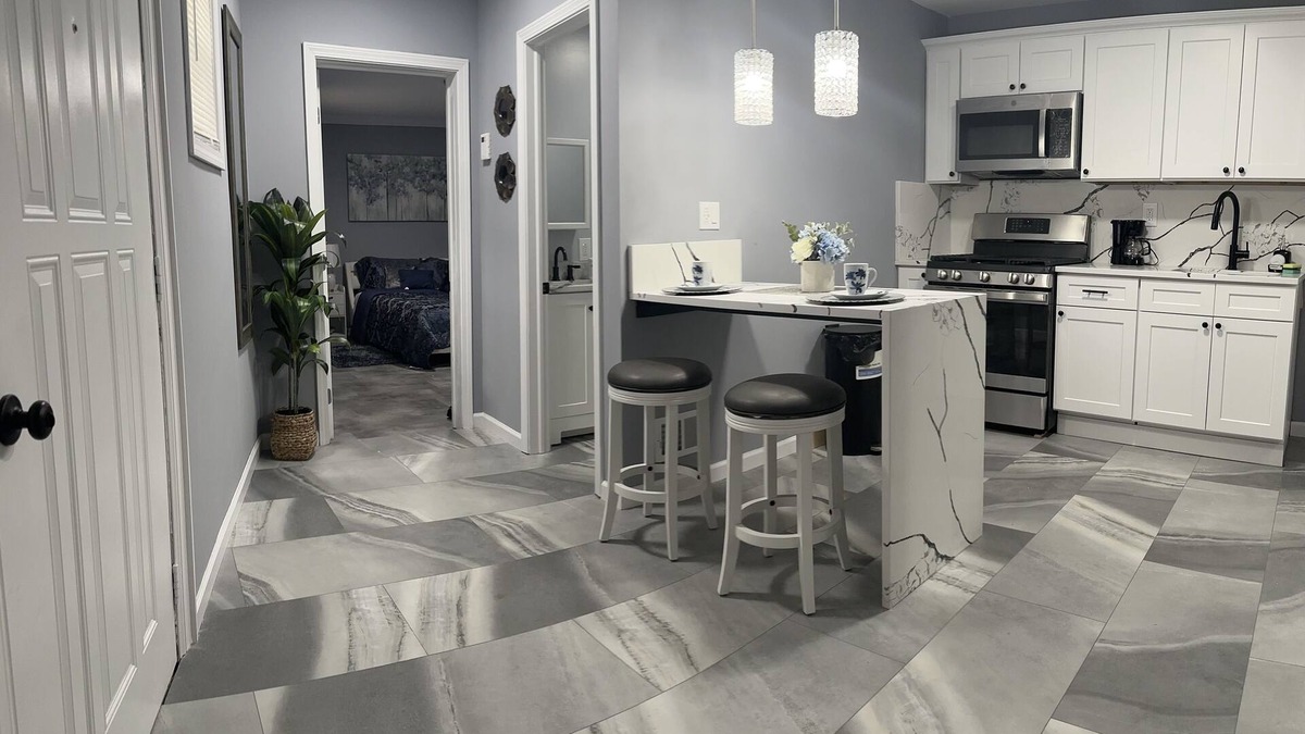 Utica Apartment | Luxury studio Downtown Utica