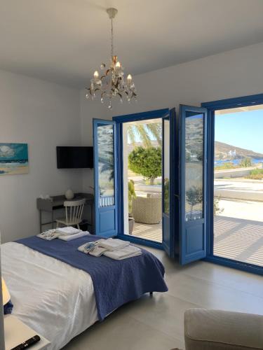 Ios Town House | Luxury studio on the beach