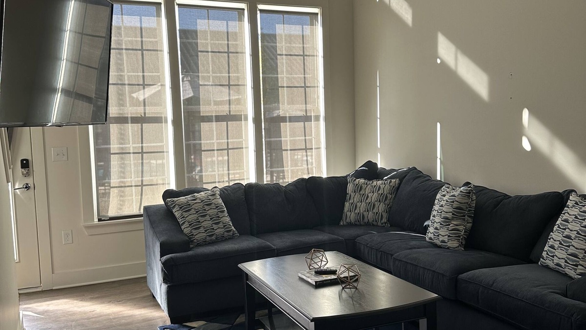 Huntsville House | LUXURY STYLED LOFT HOME