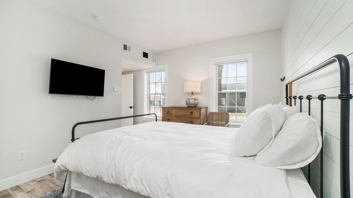 Onekama Condo | Luxury Suite #2 with Private Beach Access