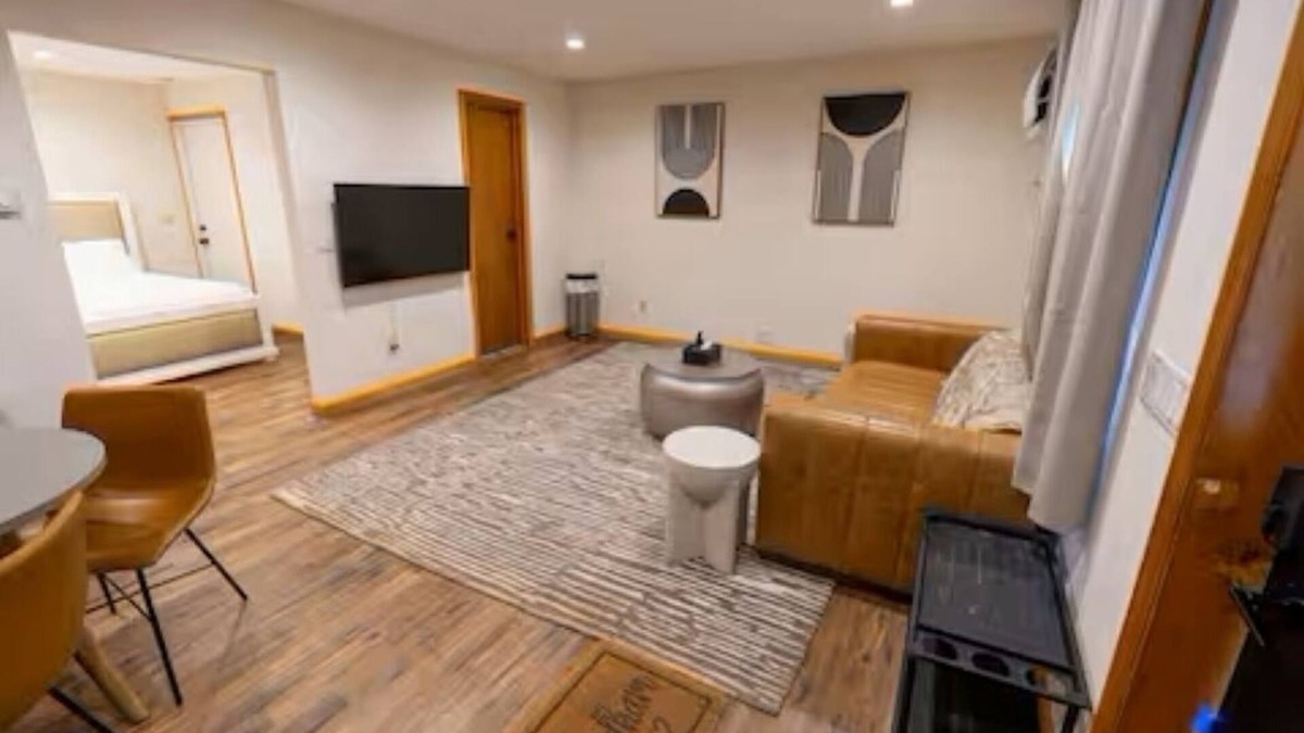 Windham Condo | LUXURY SUITE WITH 2 FULL BEDS
