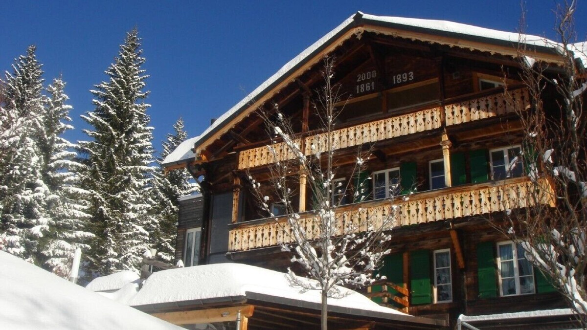 Murren Apartment | Luxury top two floors of ski chalet in Murren with 360 views. Sleeps 10-11