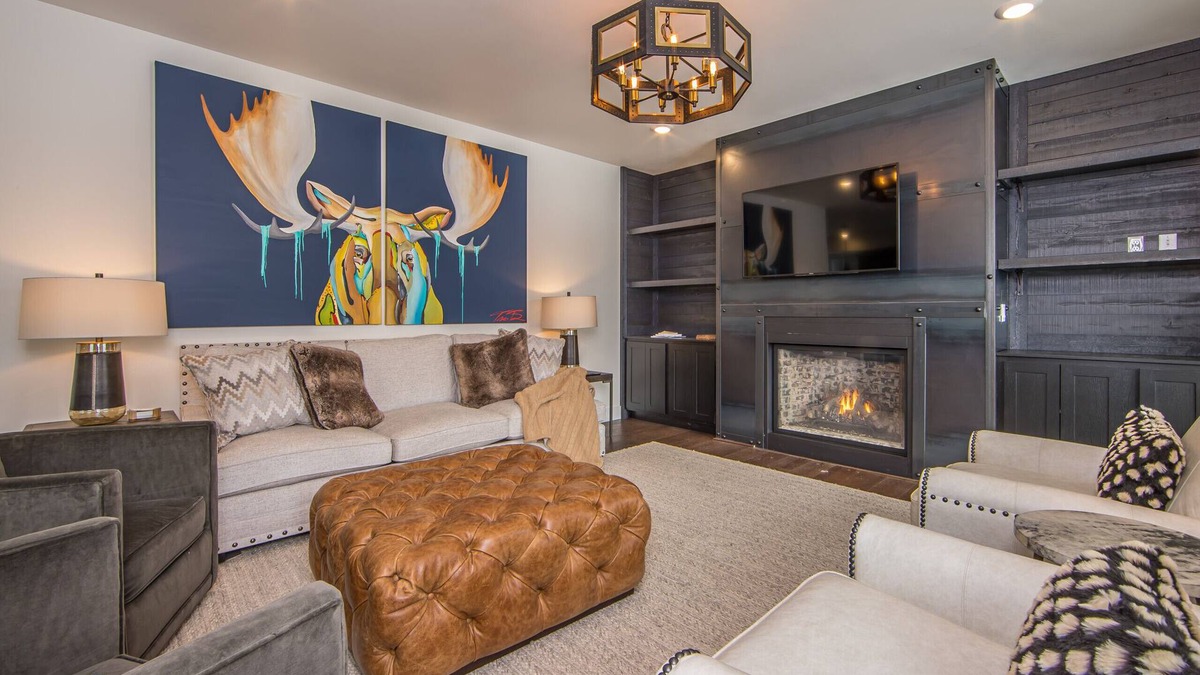 Big Sky Ski Chalet | Luxury Townhome in the Heart of Big Sky