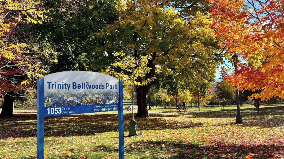 Trinity - Bellwoods House | Luxury Trinity Bellwoods 4 bedroom House