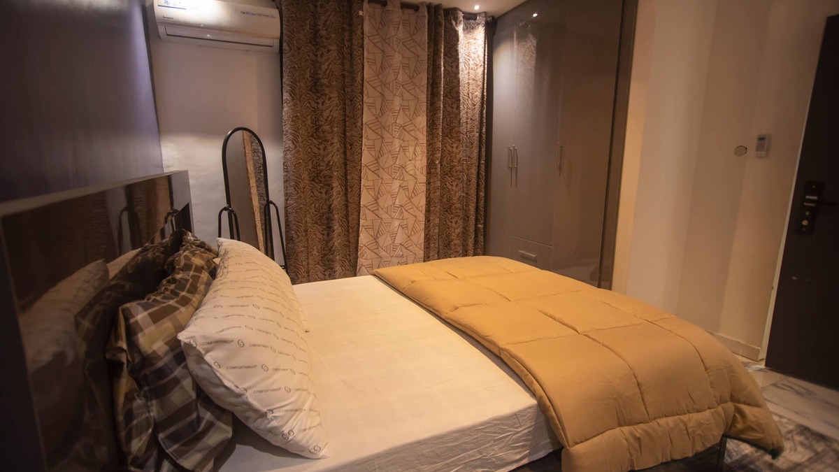 Kumasi Apartment | Luxury two bedroom, fully furnished, wifi and tv