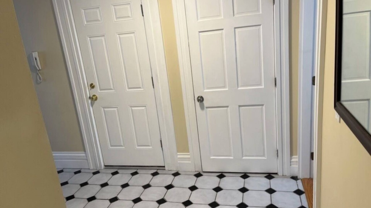 West End Apartment | Luxury Two Bedroom in historic mansion on stately Park St in Portland's West End