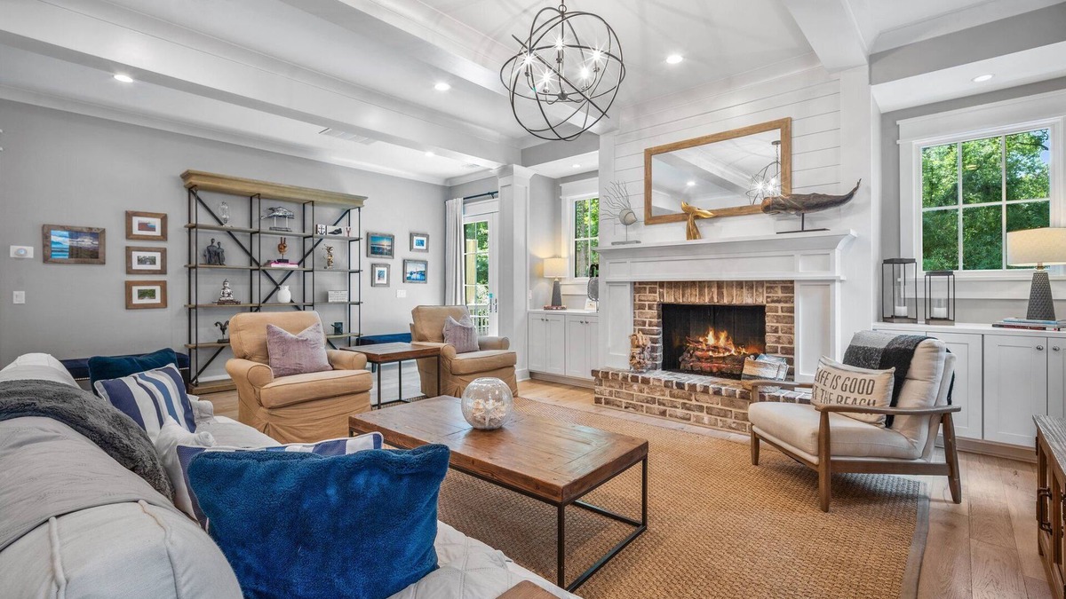 Lawton Woods House | Luxury Vacation home in Sea Pines Resort 4 BR 3.5 BA Bikes & Beach Gear included