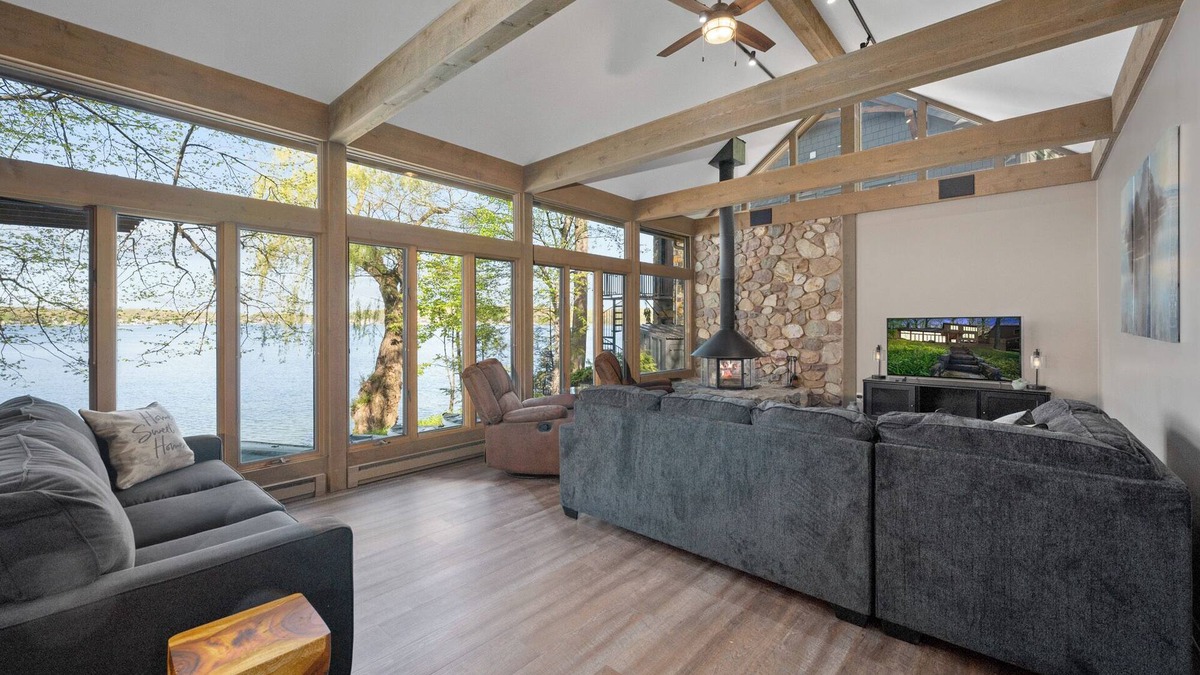 Angola House | Luxury Vacation Home on Lake James