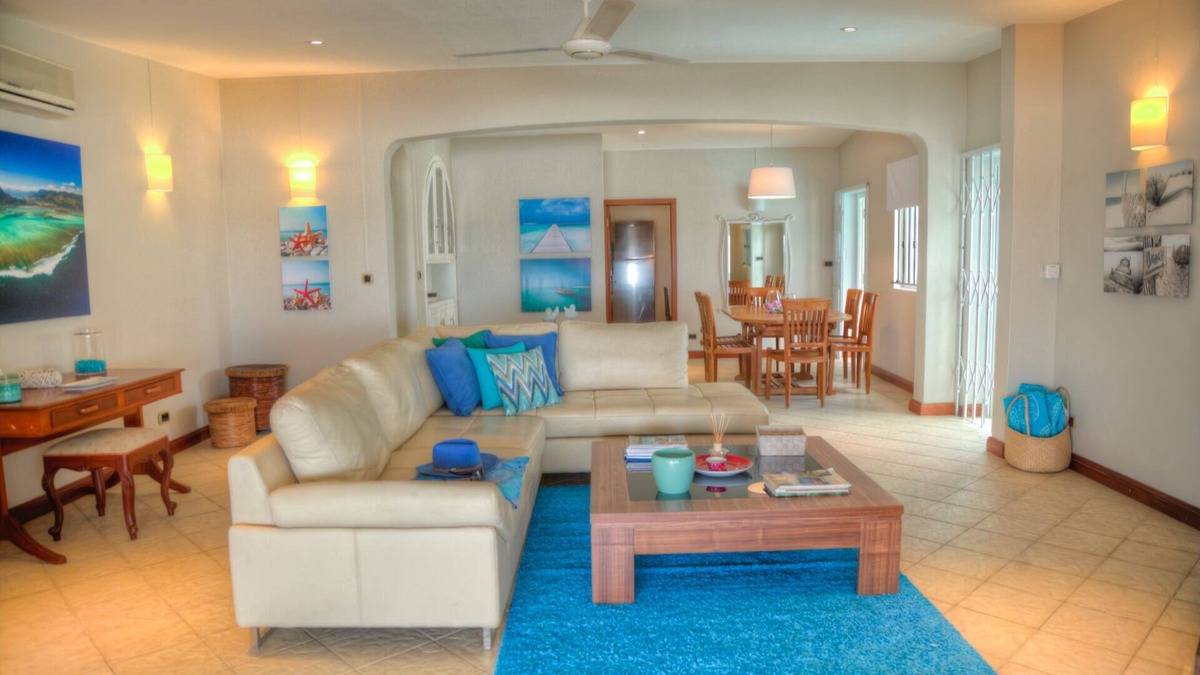 La Mivoie Villa | Luxury villa Blue Pearl on Tamarin beach: 5 bedrooms, private pool