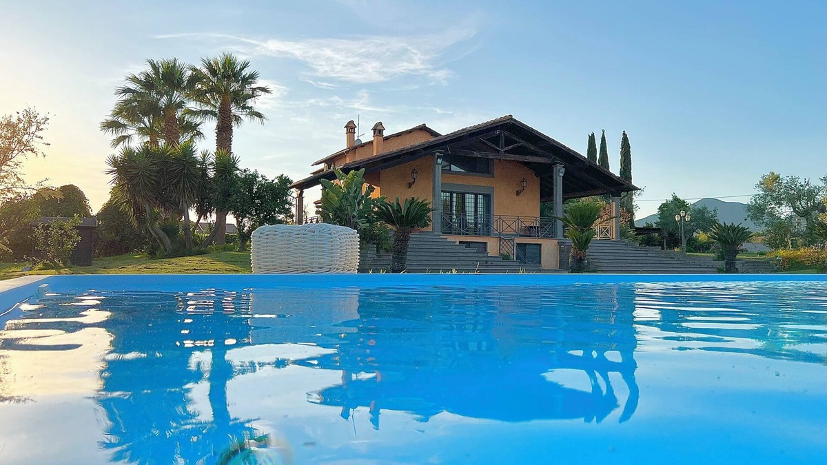 Cerveteri Villa | LUXURY VILLA CON PARCO E PISCINA FULL OPTIONAL