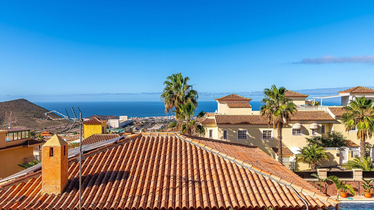 Chayofa Villa | Luxury Villa del Duque in Chayofa, dream location, private pool, sea views, golf