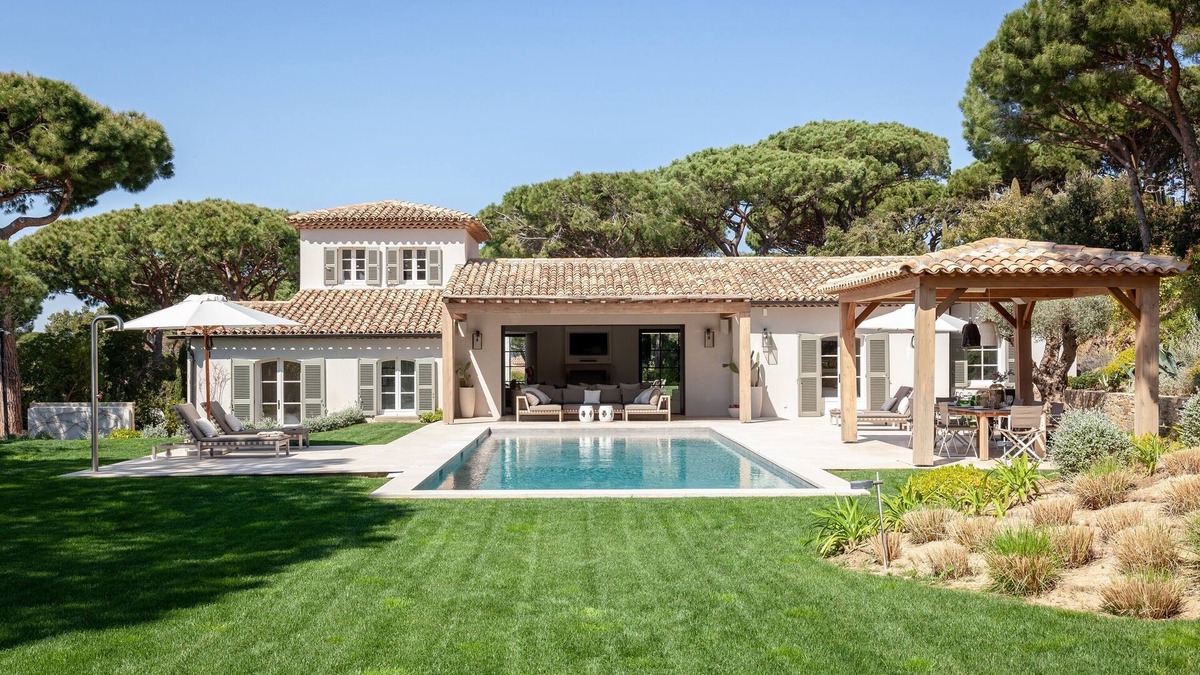 Saint-Tropez House | Luxury villa for rent in Les Parcs de Saint Tropez