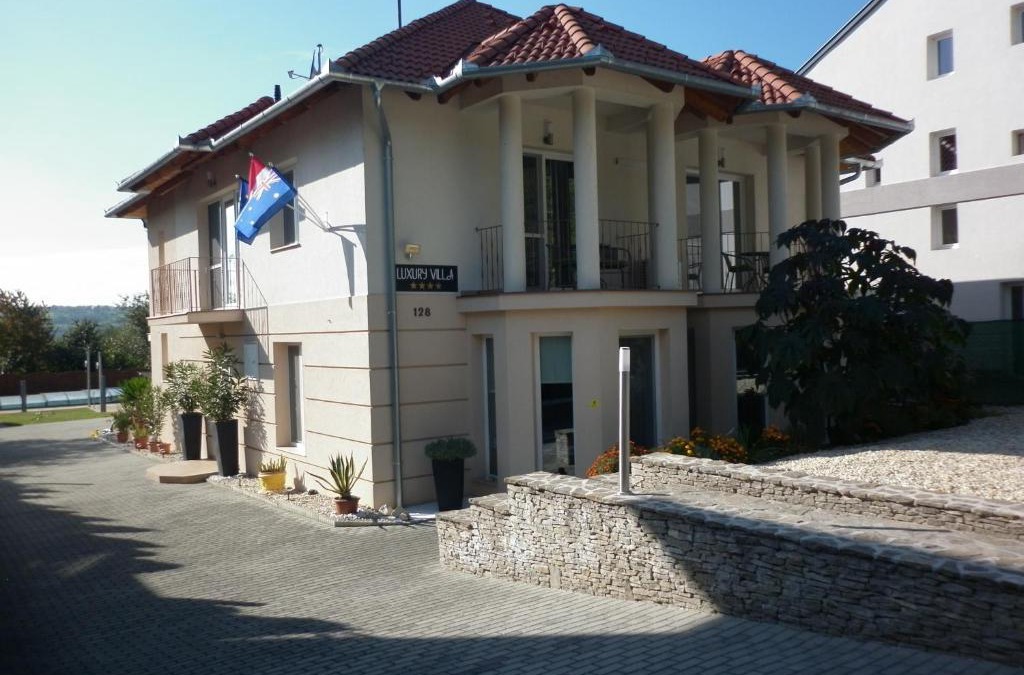 Heviz House | Luxury Villa Heviz