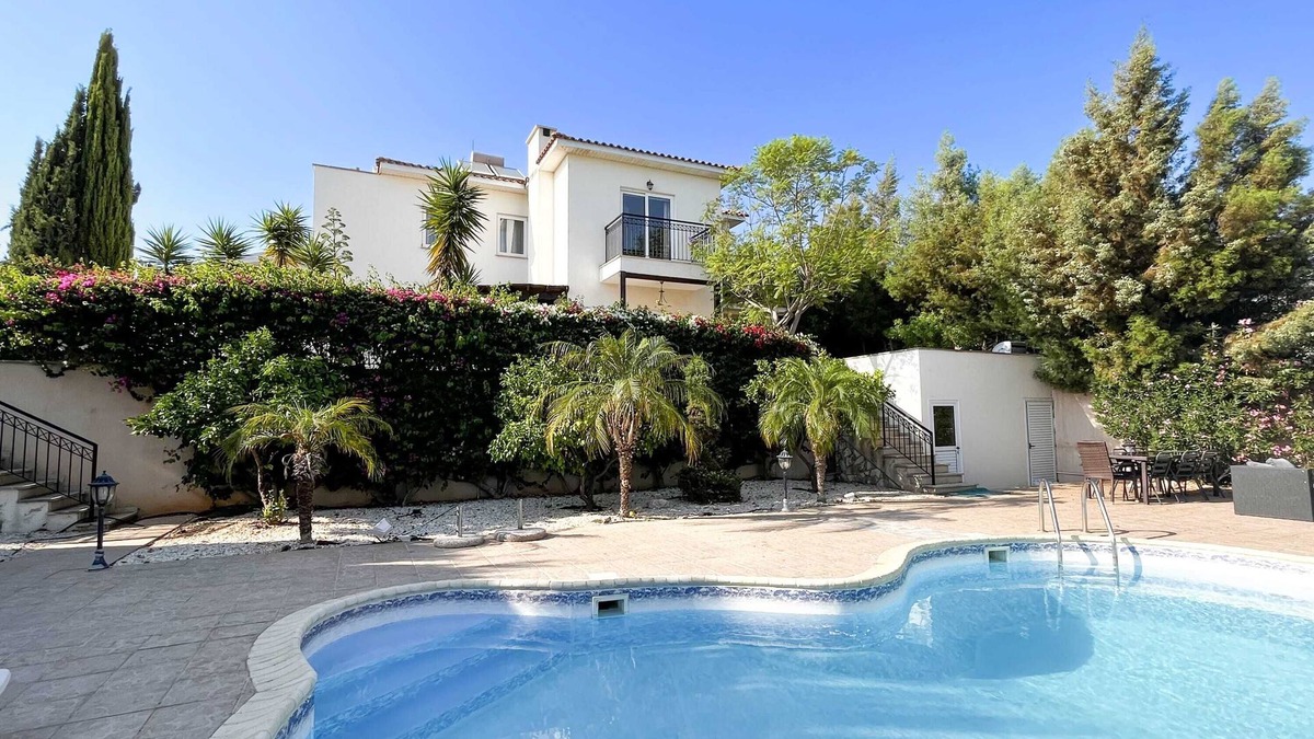 Anarita Villa | Luxury Villa in a quiet village with pr. pool - 6p