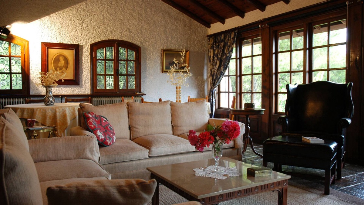 Skidra Villa | Luxury villa in pinewood with see view