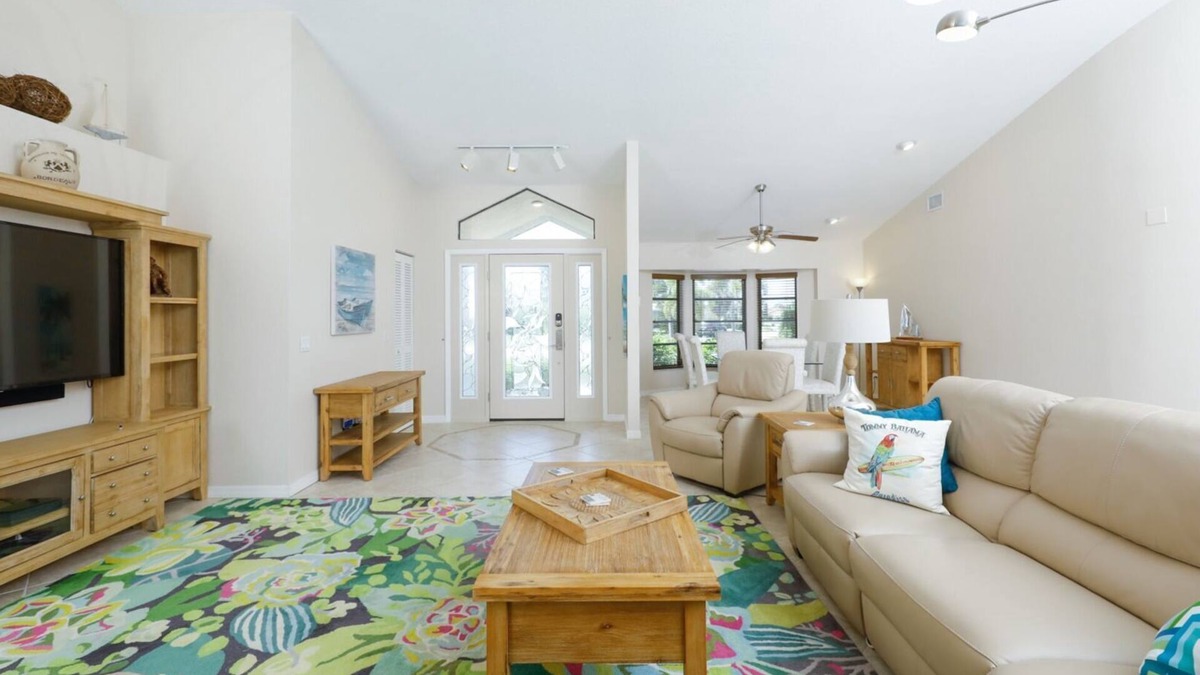 Punta Gorda Villa | Luxury Villa with Private Pool on Charlotte Harbor, Charlotte County Villa 1006
