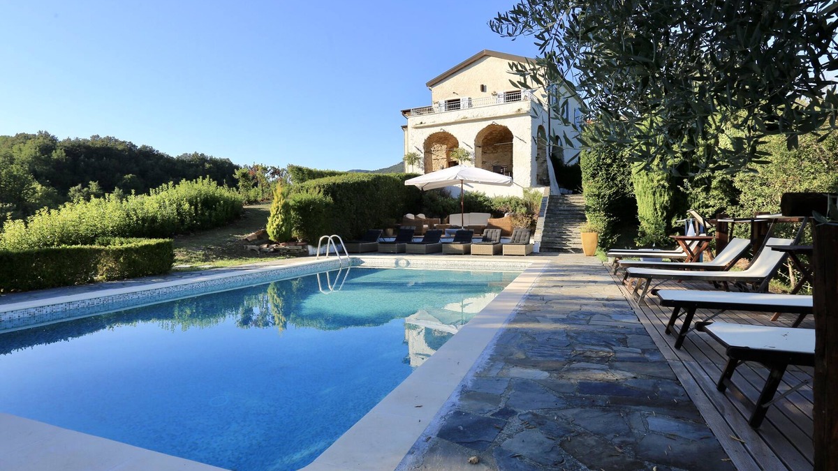 Licciana Nardi Villa | Luxury Villa With Private Pool, Stunning Views And Rural Location