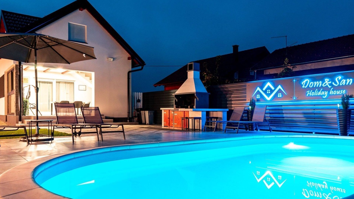 Gornji Kneginec House | Luxury villa with a swimming pool Varaždin Breg, Zagorje (K-20537)