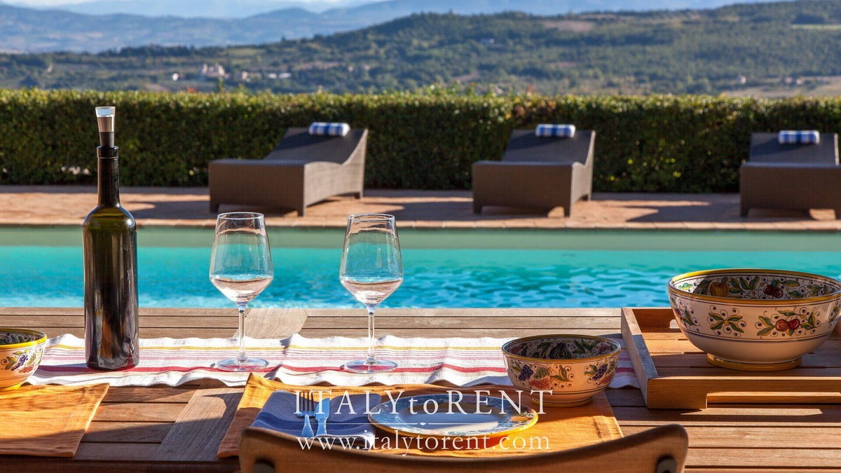 Acqua Loreto Villa | Luxury villa with pool, magnificent views. Air conditioning, wifi. Sleeps up 7