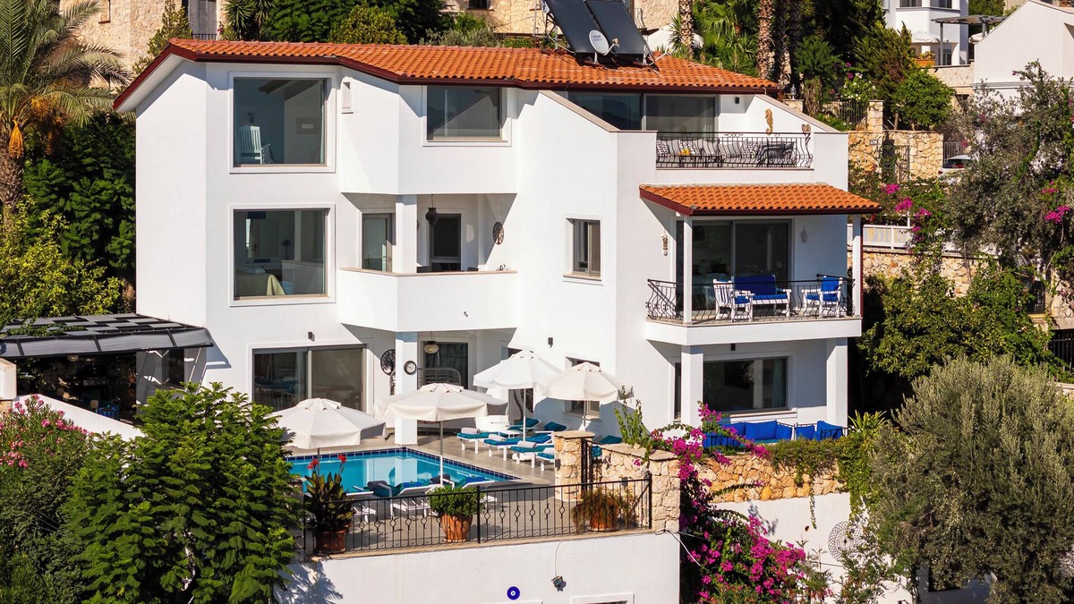 Kalkan Villa | Luxury Villa With Large Private Pool And Sea Views