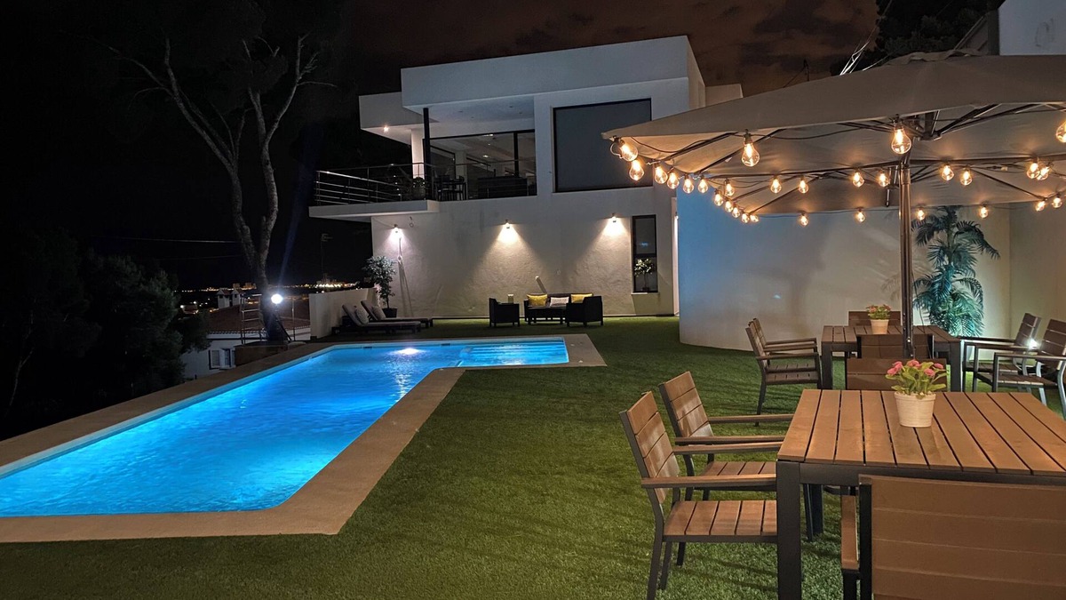 Sagunto Villa | Luxury Villa with Mediterranean views for 12 people -Valencia-